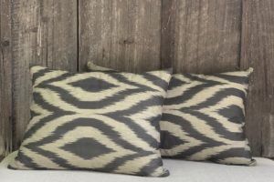 coussin ikat