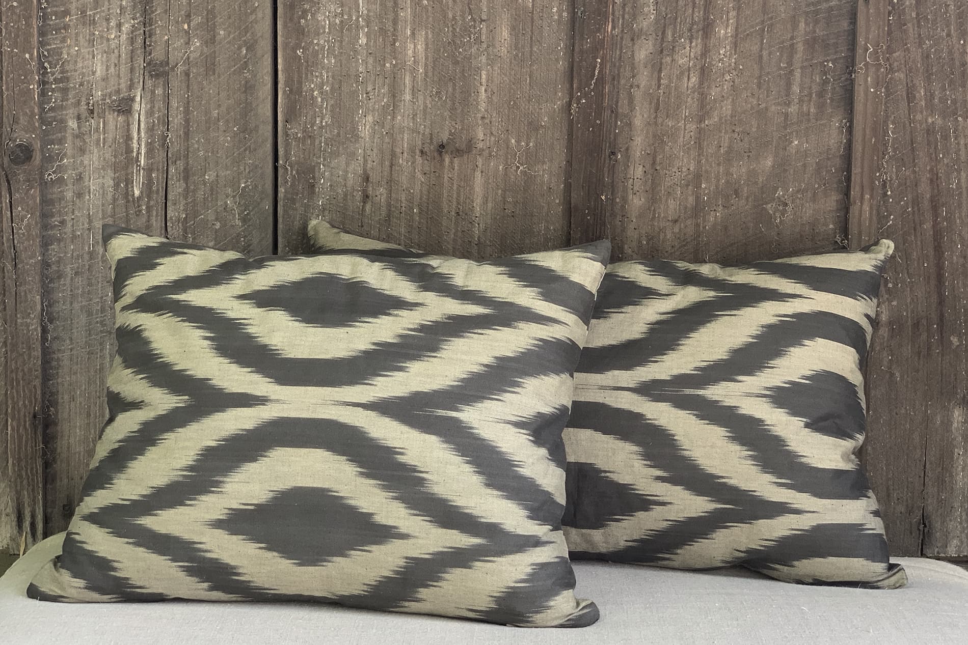 coussin ikat