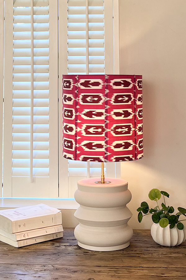 Lampe à poser en Ikat