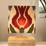 Lampe à poser "Flower", abat-jour en Ikat