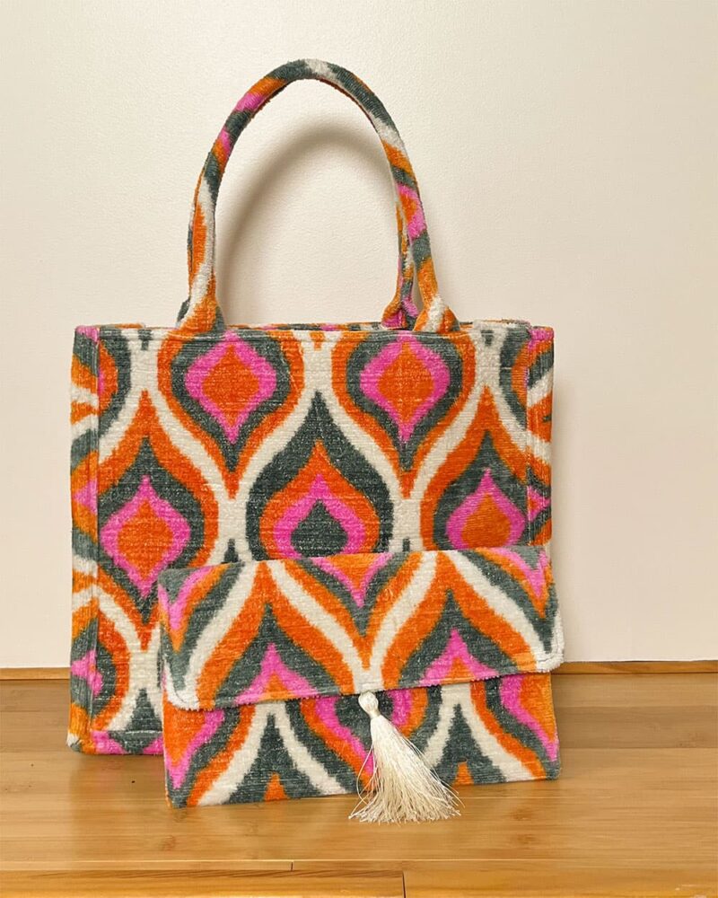 Cabas en velours Boho rose orangé avec sa petite pochette assortie