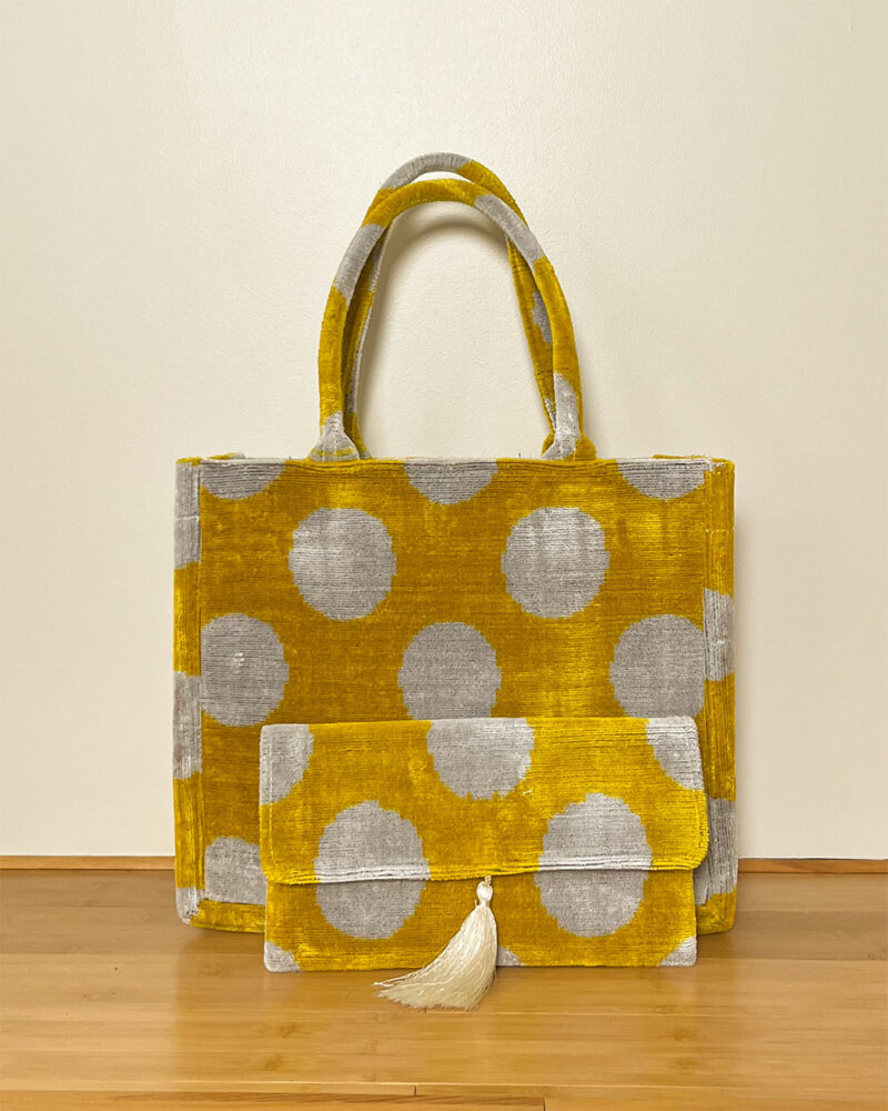 Pochette en velours NIFTY assortie au cabas NIFTY